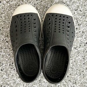 Black Native Jefferson Shoes (Toddler 9)